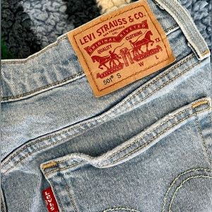 LEVIS 501 skinny jeans 27